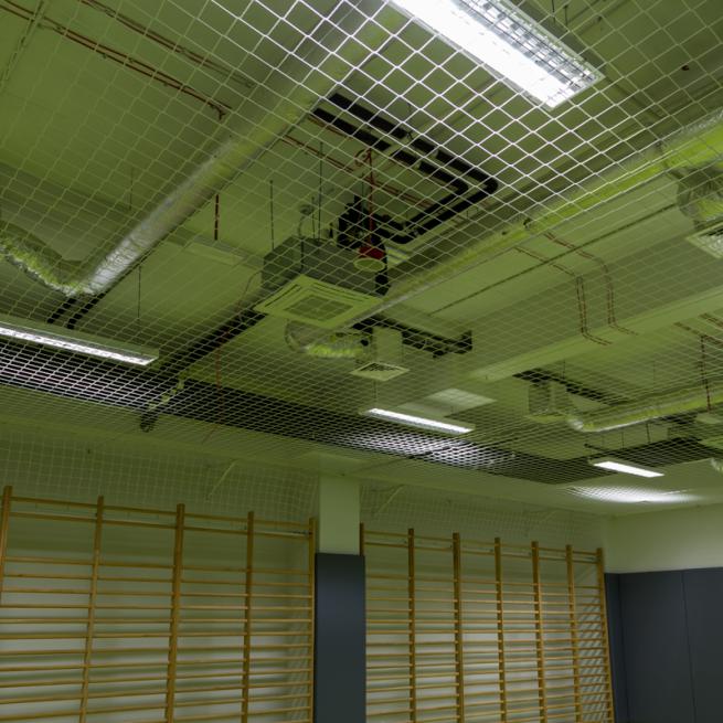 SIATKI OSŁONOWE NA SUFIT (4)