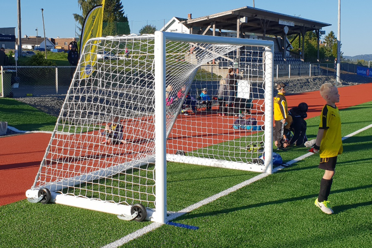 FOOTBALL PITCH EQUIPMENT - WHAT TO REMEMBER?