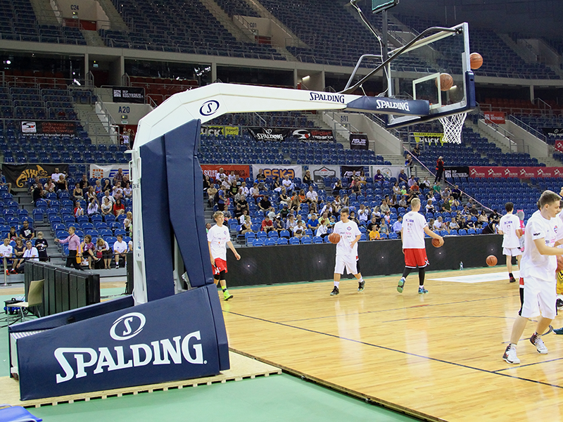 PROFESSIONAL PORTABLE BASKETBALL BACKSTOP 3.25 M