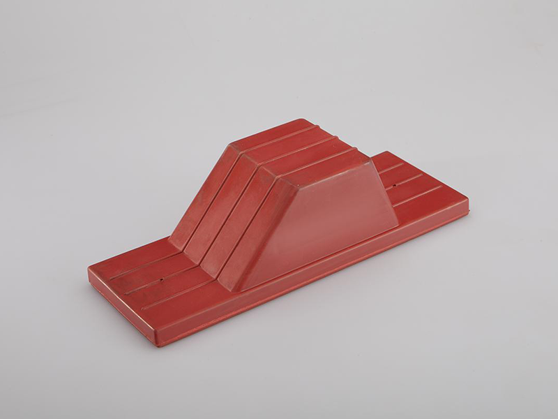 SCHOOL RUBBER STARTING BLOCK