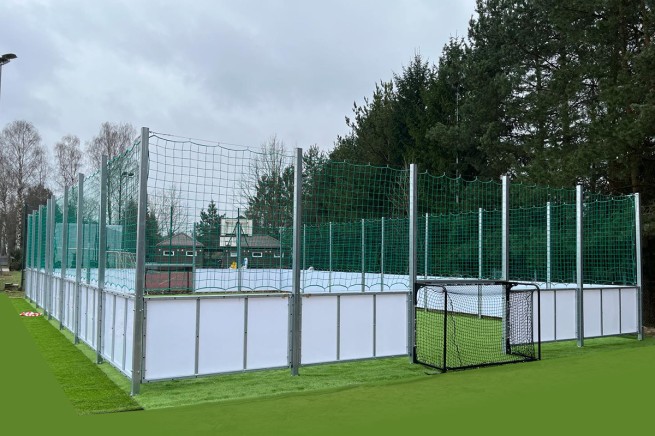 BOISKO DO MINI PIŁKI NOŻNEJ 22,00 X 12,00M  - TULEJOWANE (2)